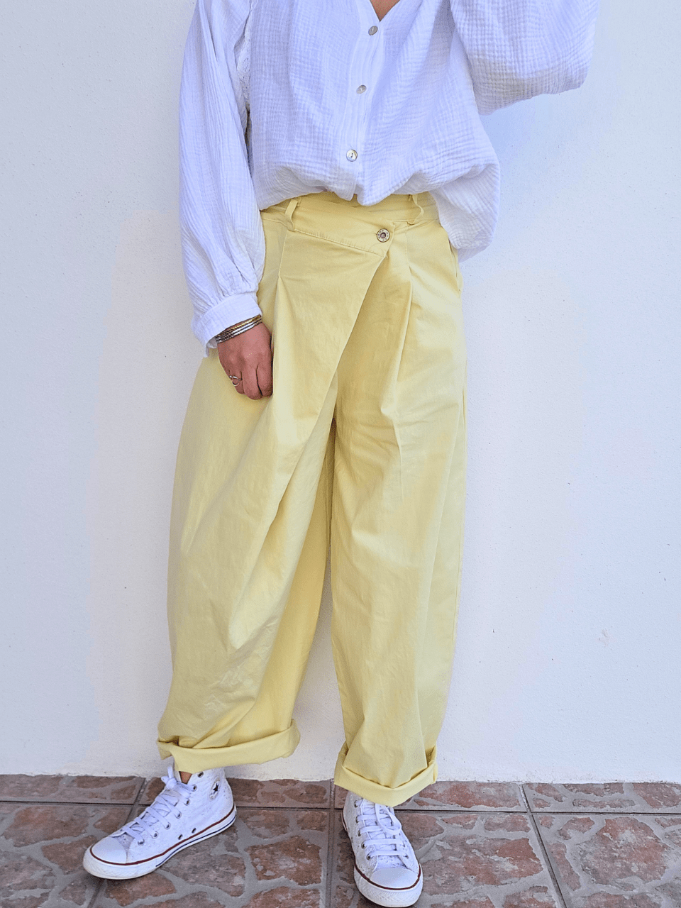 Pantalon large jaune en coton – coupe barrel & taille élastique