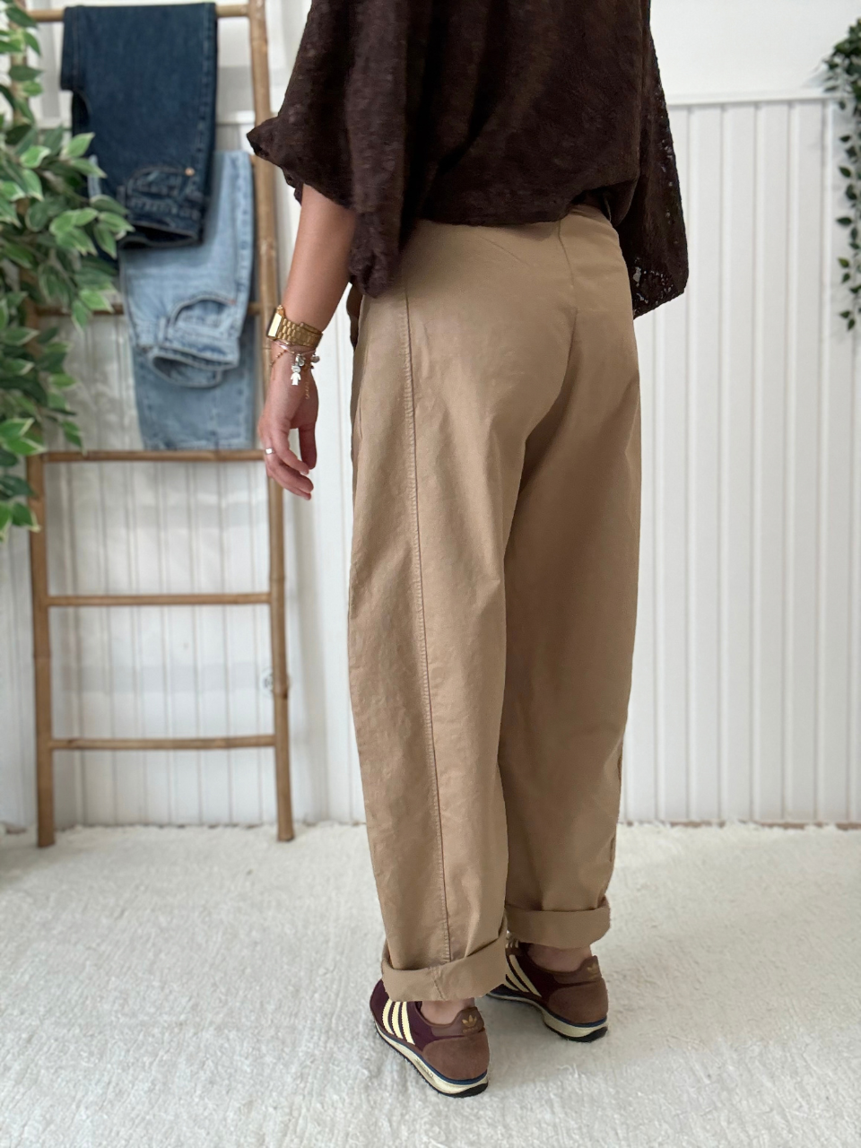 Pantalon barrel beige femme avec ceinture – Taille unique 36-40