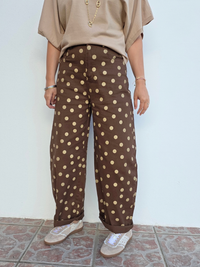 Jean barrel à pois marron femme