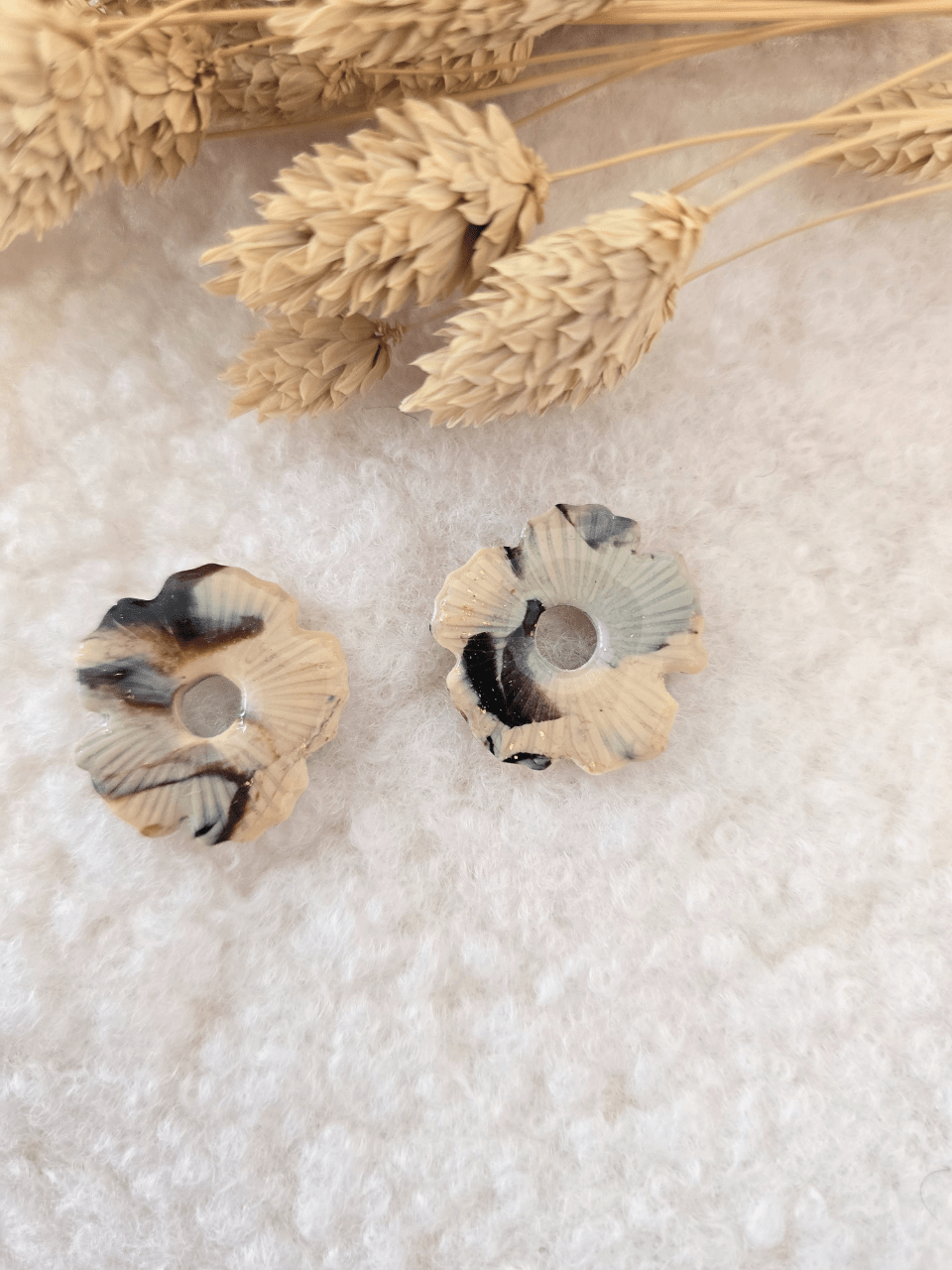 Pampilles pétale artisanales – Créoles Petit Trésor