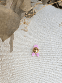 Pin’s Octobre Rose – création artisanale Petit Trésor