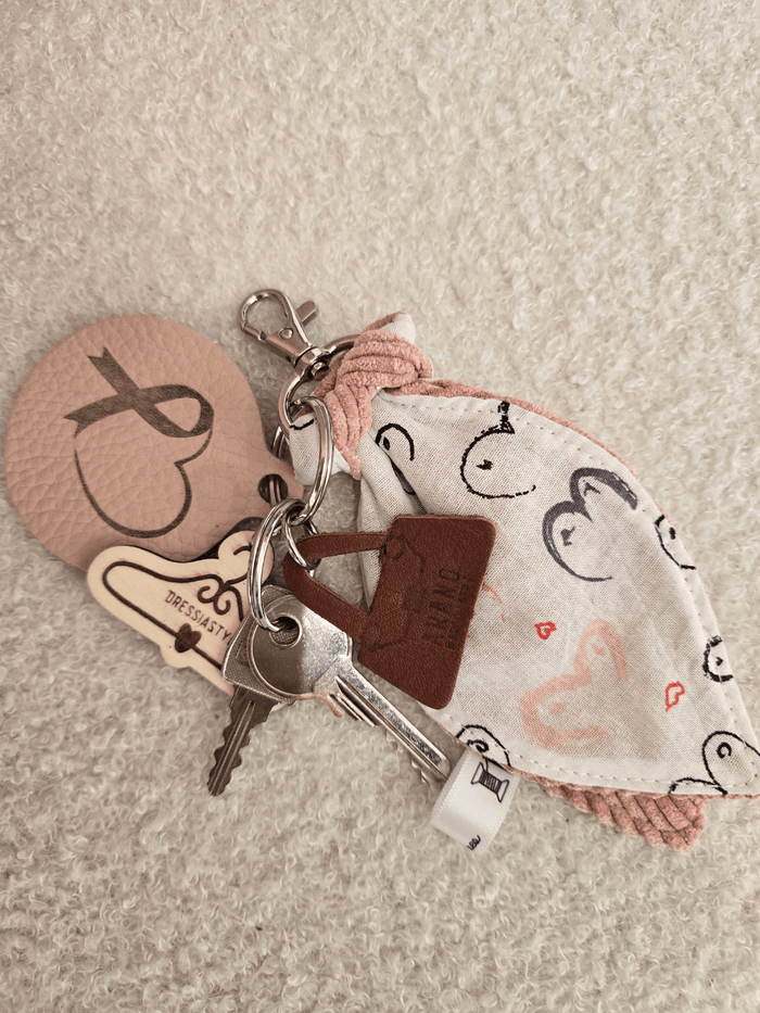 Bijou de sac & porte-clés édition Octobre Rose