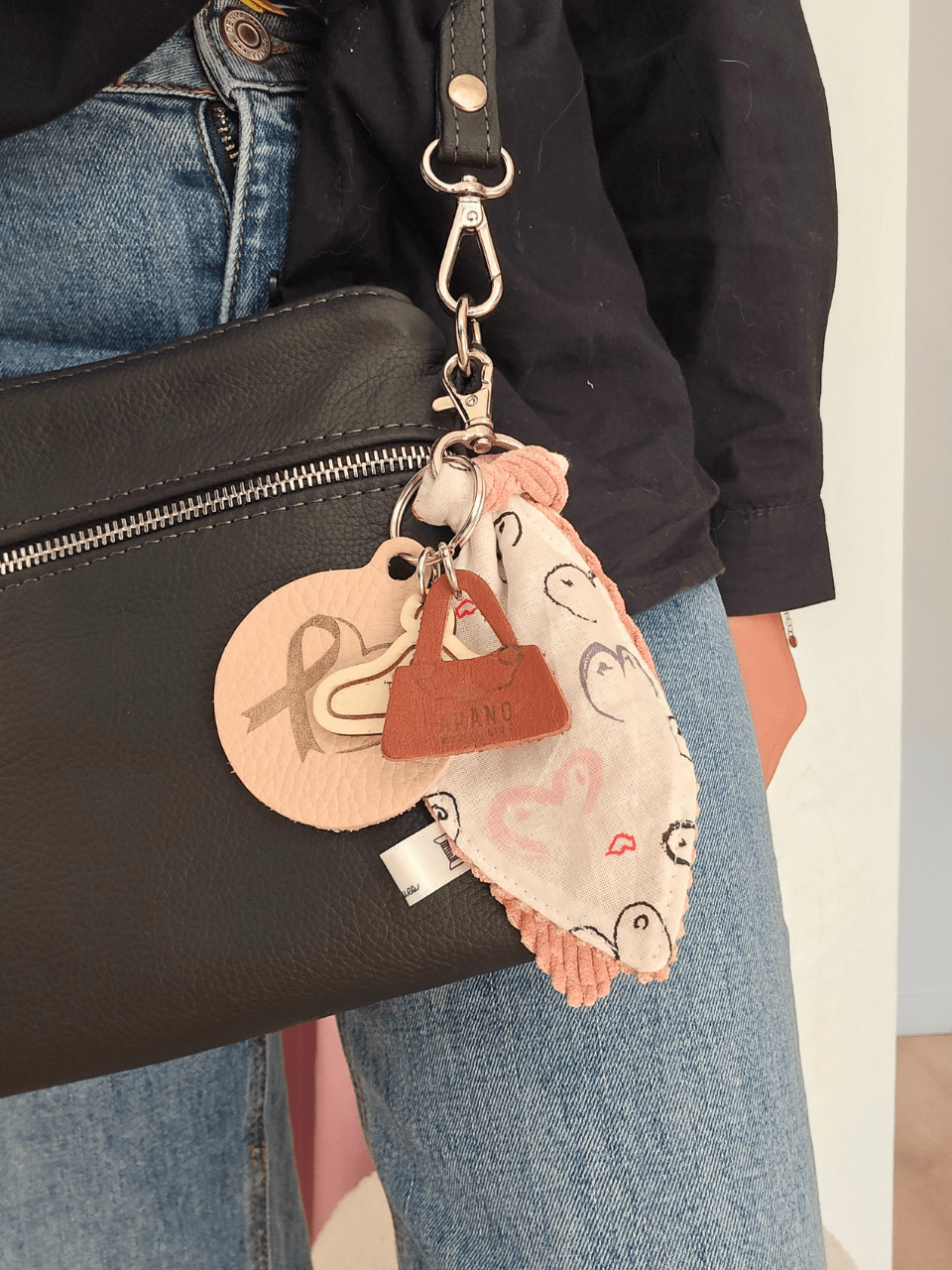 Bijou de sac & porte-clés édition Octobre Rose