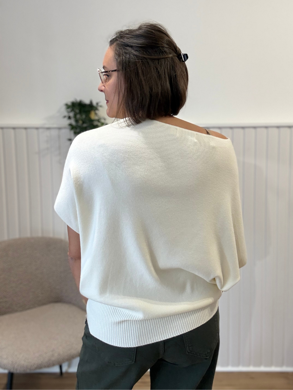 Pull écru oversize manches courtes chauve-souris