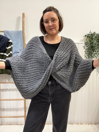 Pull large femme grosse maille croisé col V