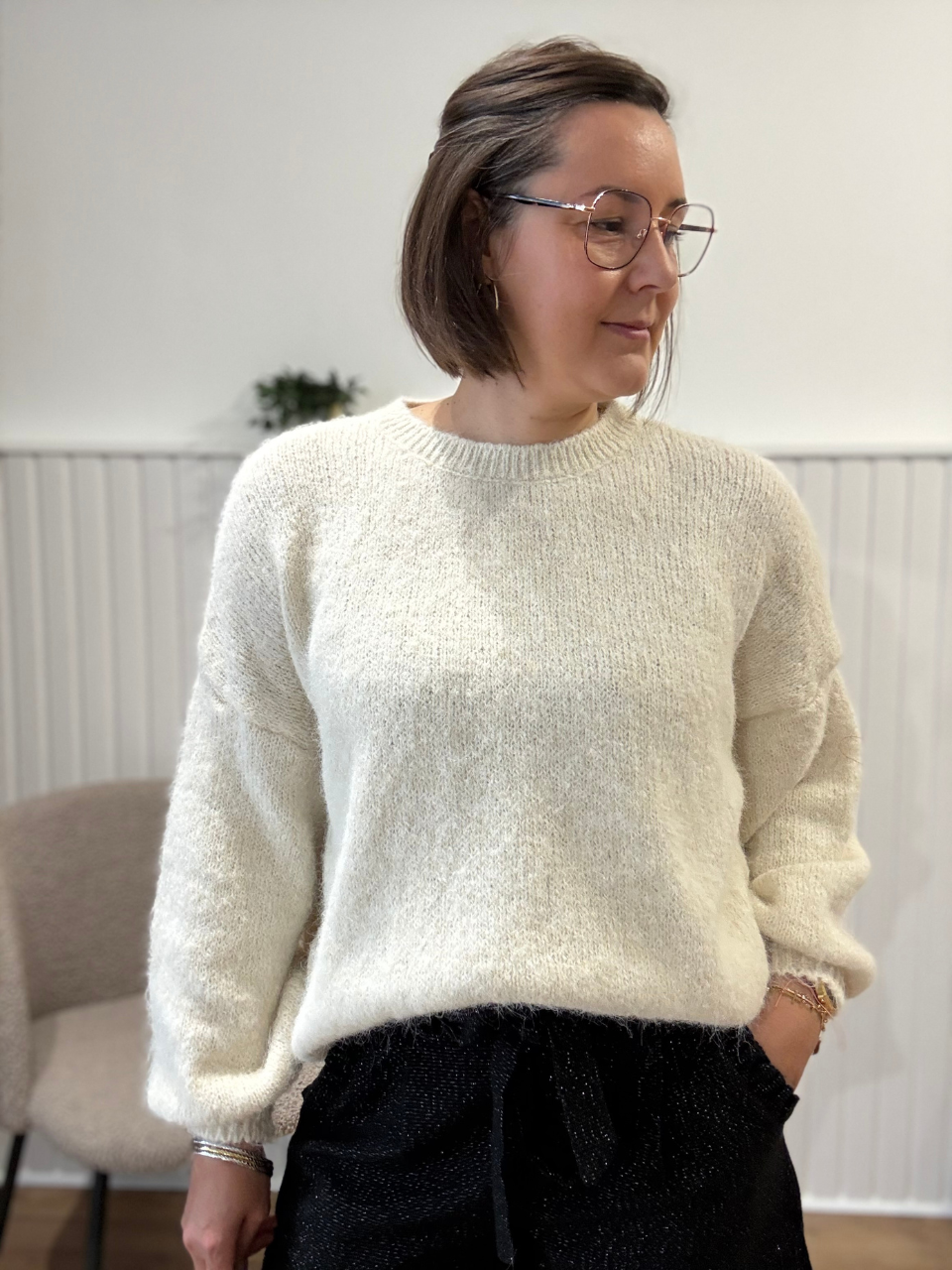 Pull femme doux et duveteux – Écru ou vert olive