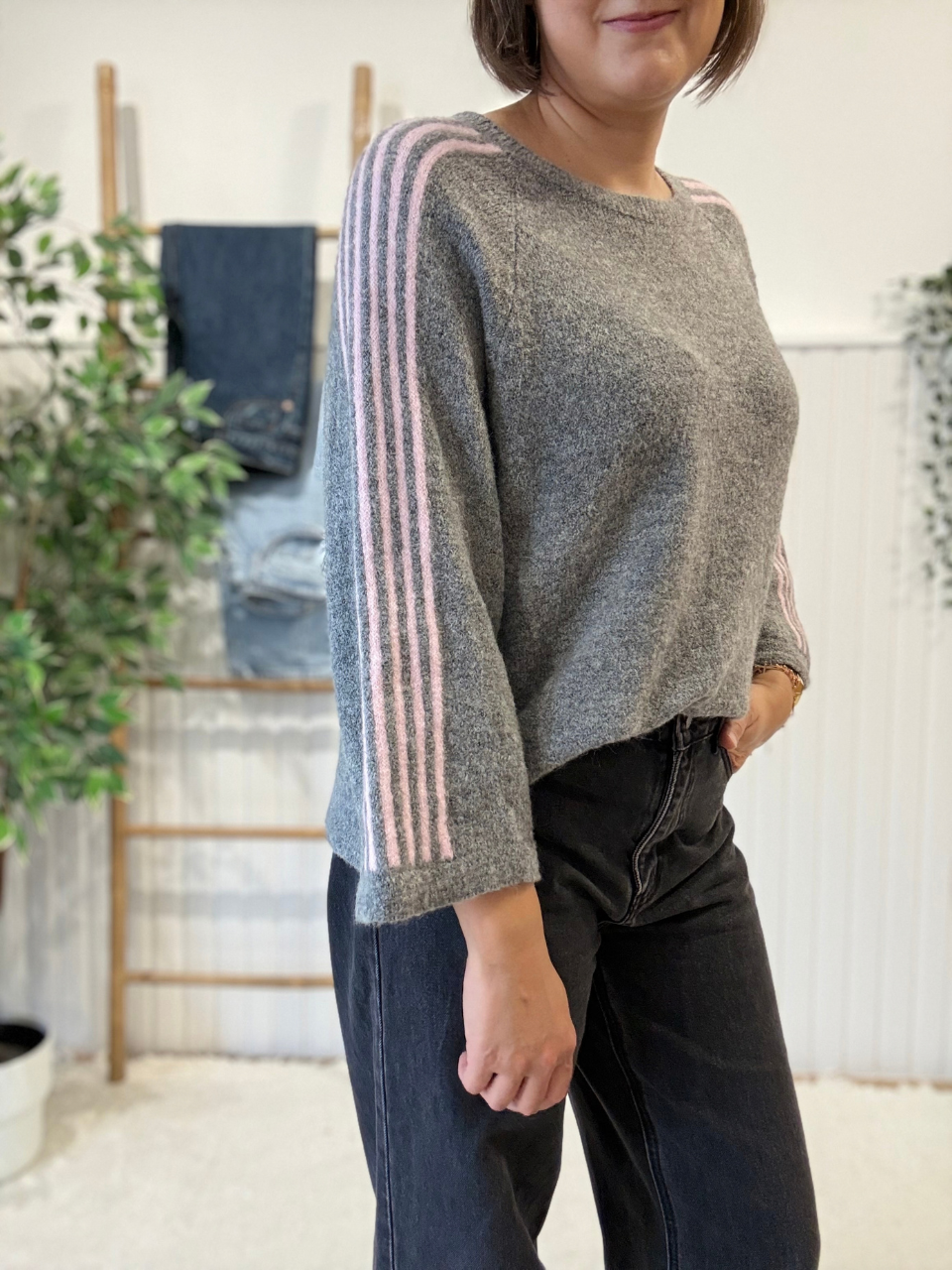 Pull sport chic femme manches 3/4 à bandes