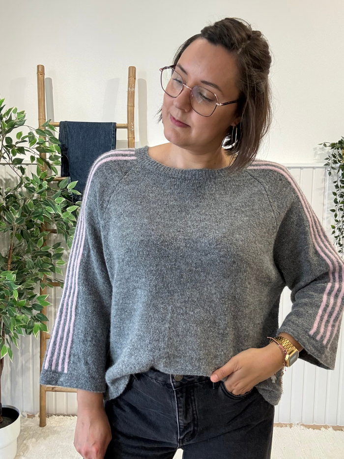 Pull sport chic femme manches 3/4 à bandes