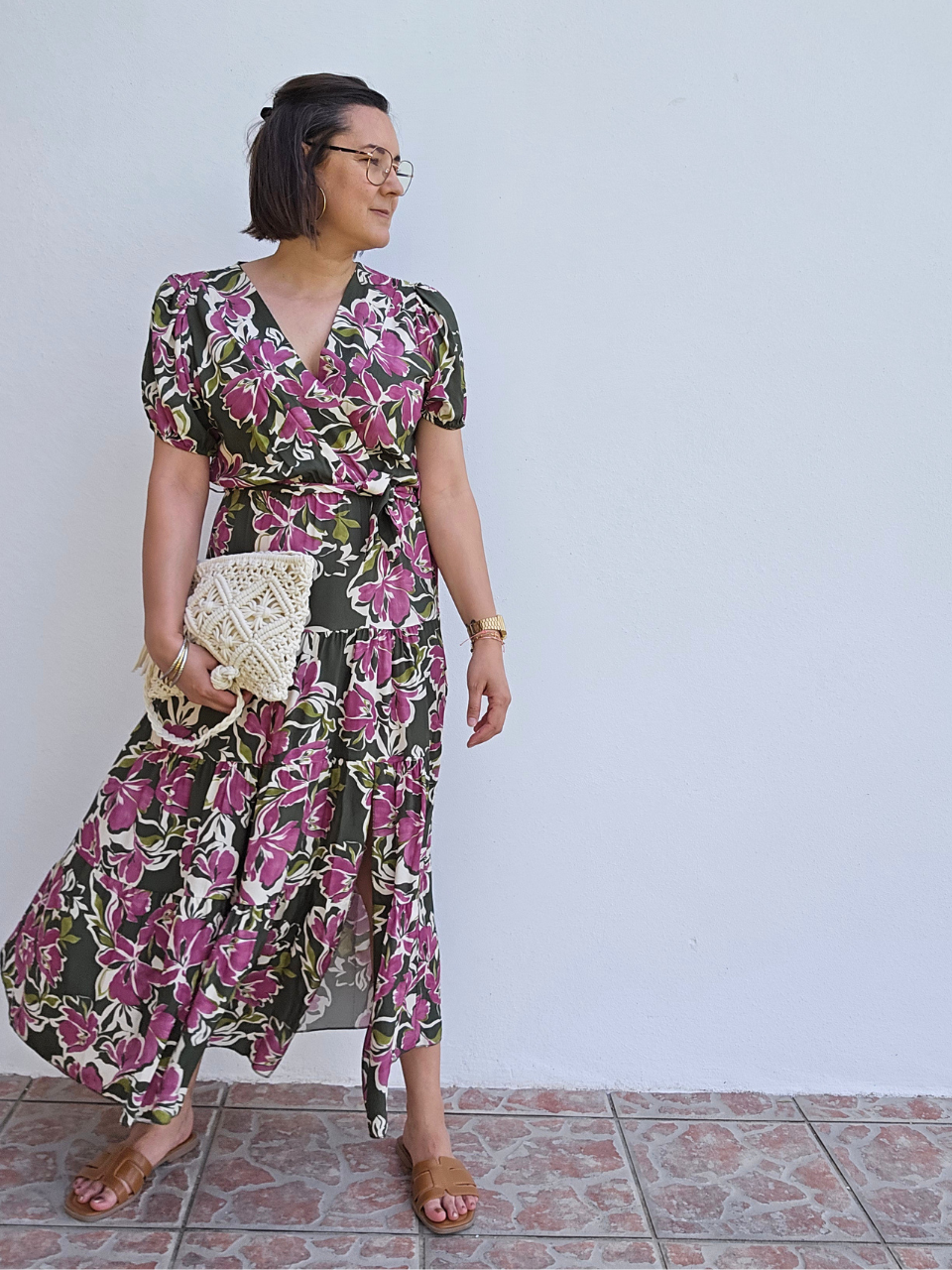 Robe longue fleurie cache-cœur – noir ou kaki – taille unique