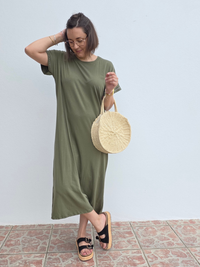 Robe longue tee-shirt détails cloutés – taille unique