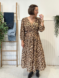 Robe longue léopard beige femme manches longues