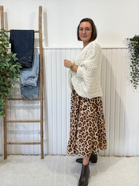 Robe longue léopard beige femme manches longues