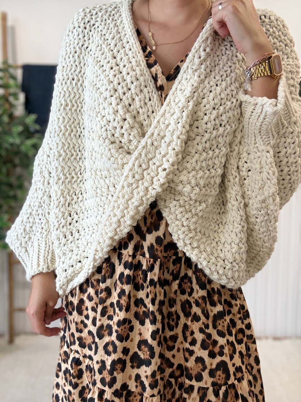 Robe longue léopard beige femme manches longues
