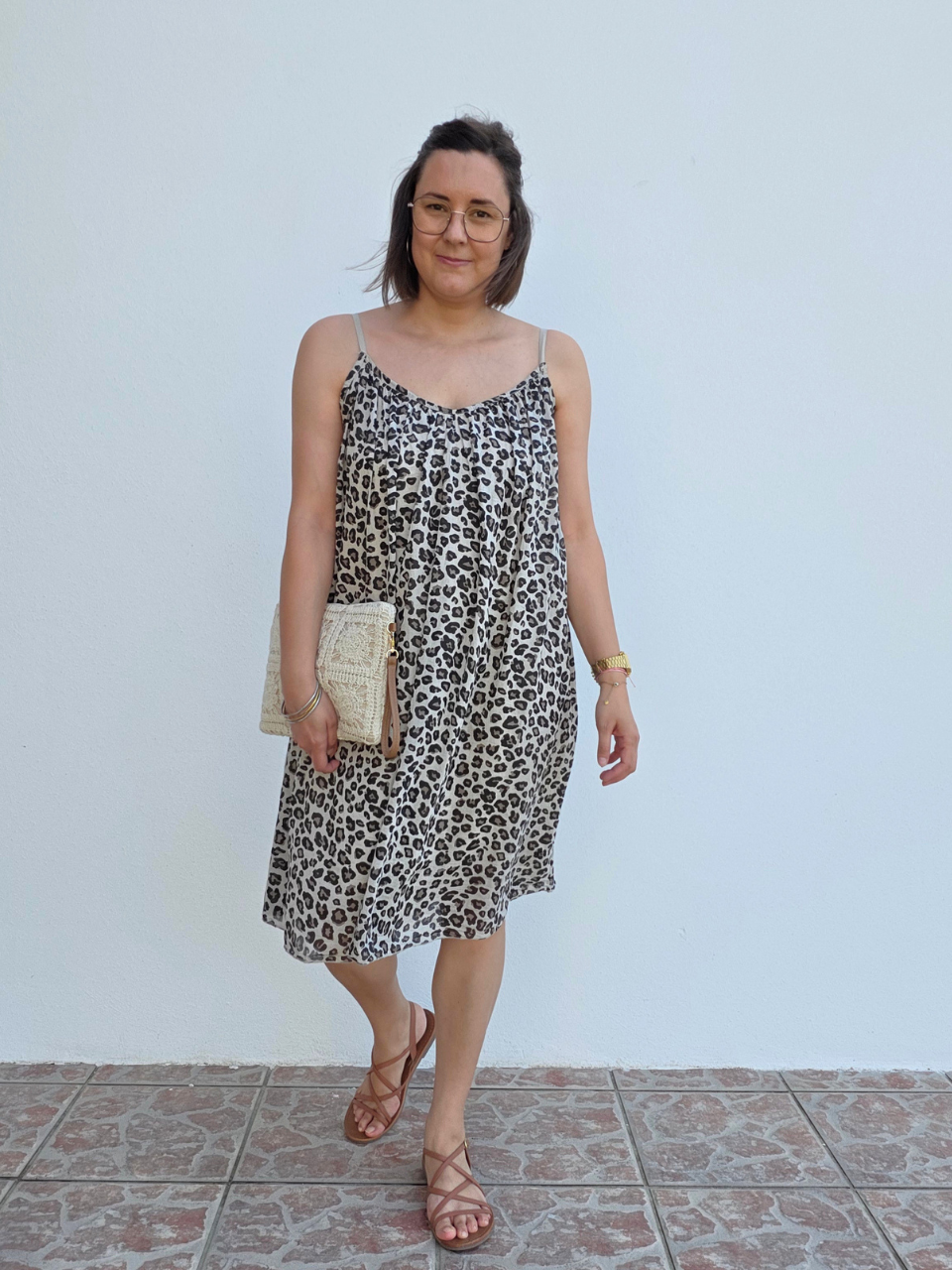 Robe voile de coton léopard doublée à bretelles réglables