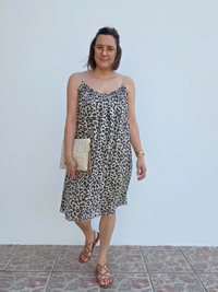Robe voile de coton léopard doublée à bretelles réglables