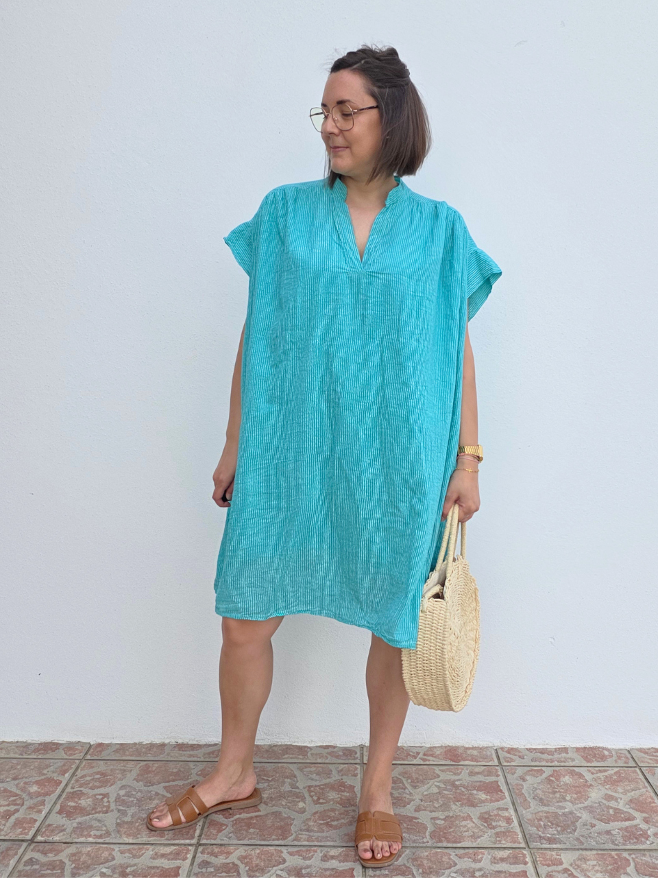 Look robe courte turquoise rayé été