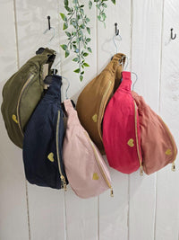 Sac banane en tissu avec cœur doré