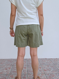 Short kaki femme