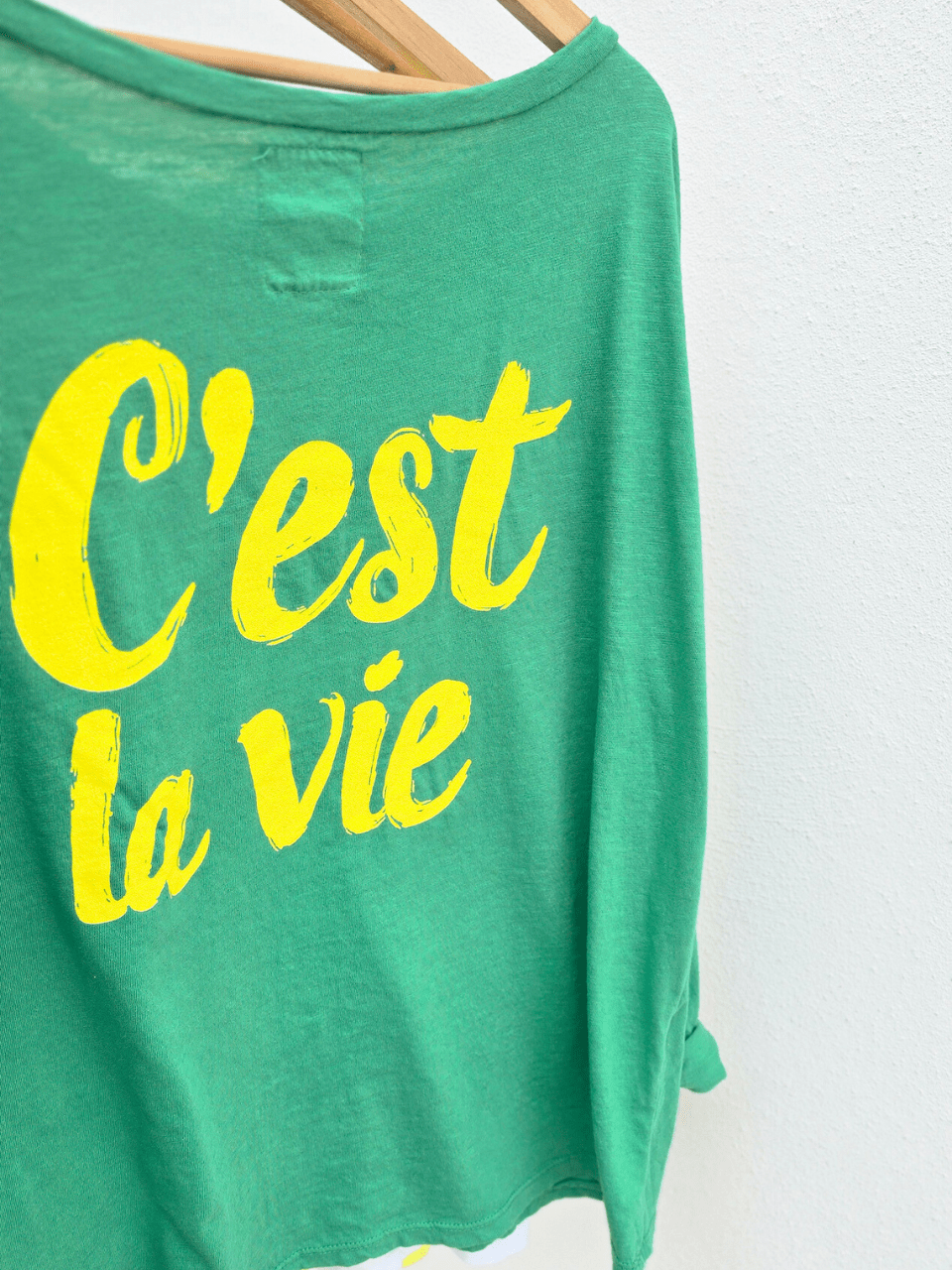 Tee-shirt femme manches longues “C’est la vie”