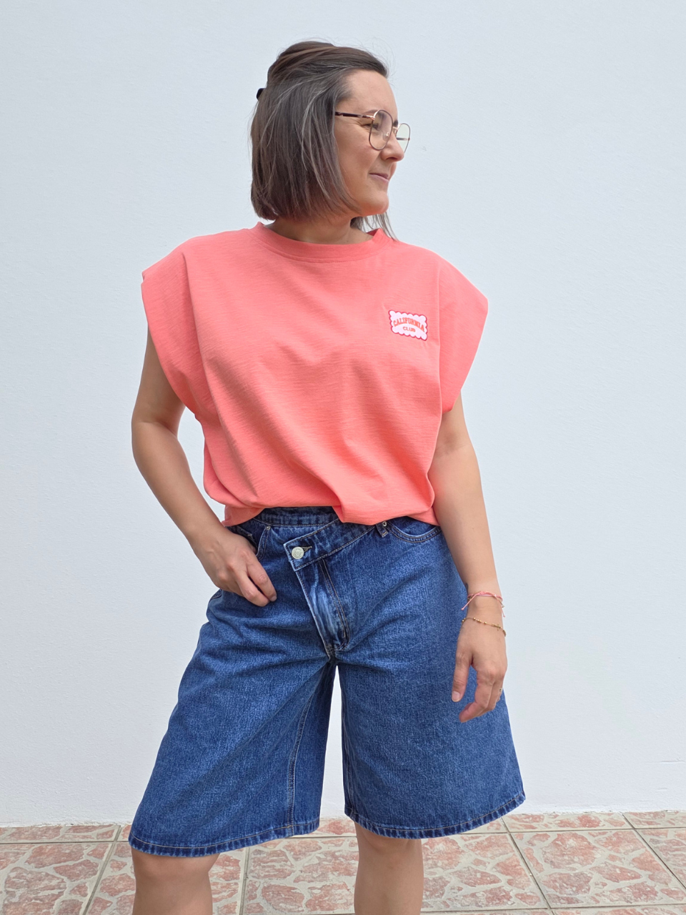 Tee-shirt corail femme en coton avec écusson – Taille unique 36 à 42