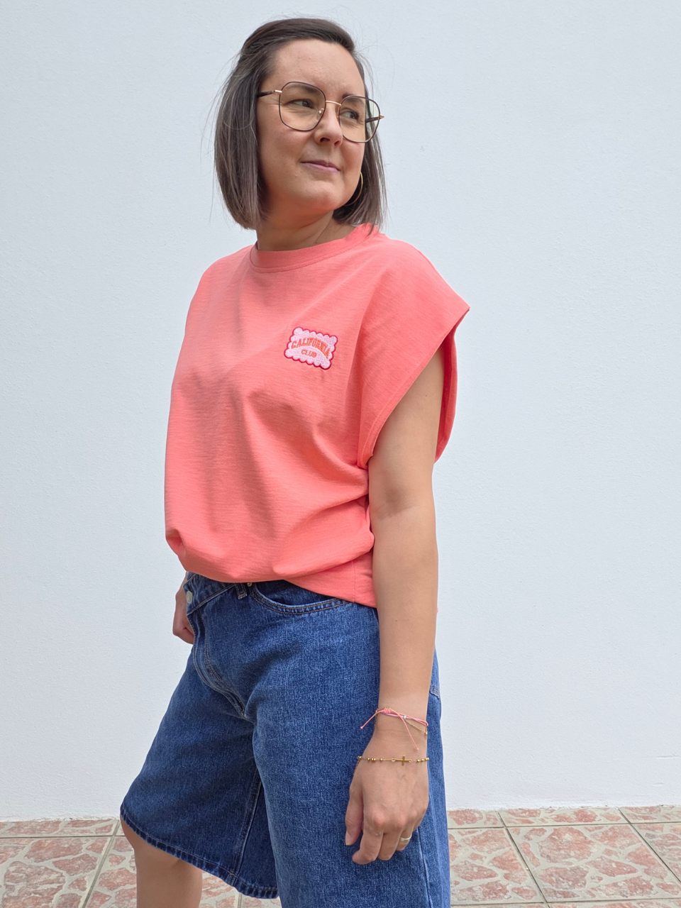 Tee-shirt corail femme en coton avec écusson – Taille unique 36 à 42