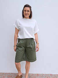 Tee-shirt col bateau en coton – Blanc & Vert olive