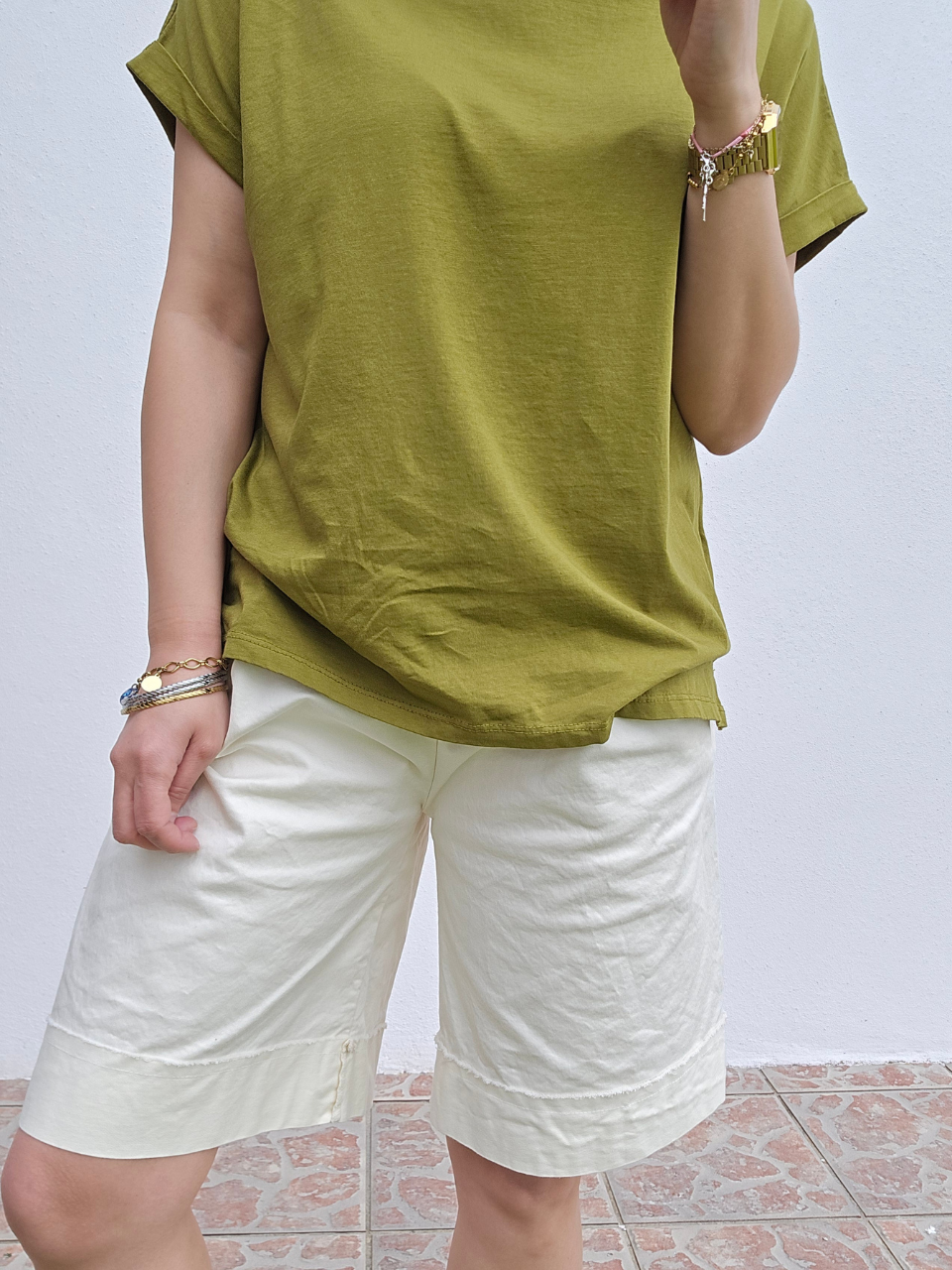 Tee-shirt col bateau en coton – Blanc & Vert olive
