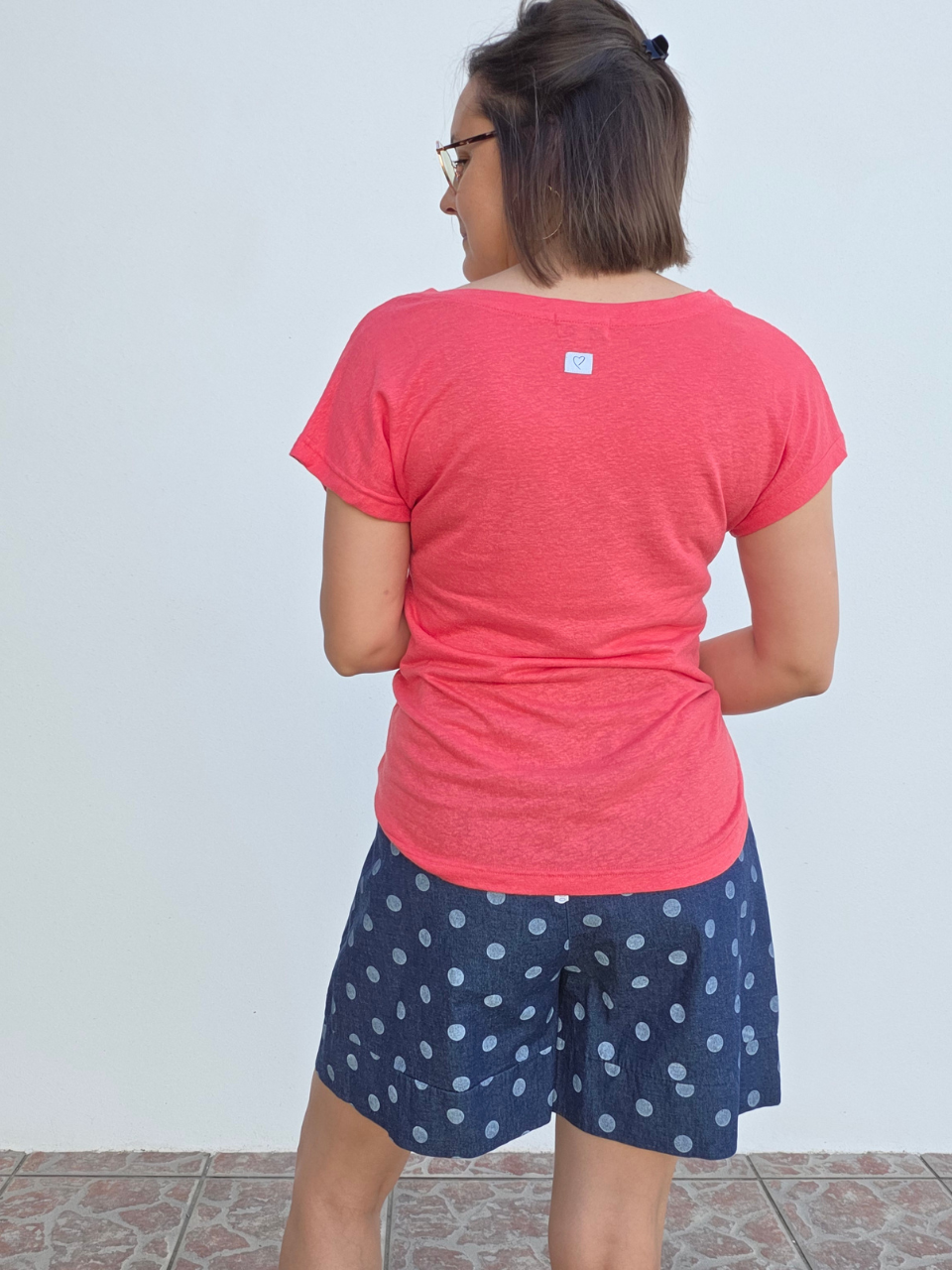 Tee-shirt en lin col V – Love by MD