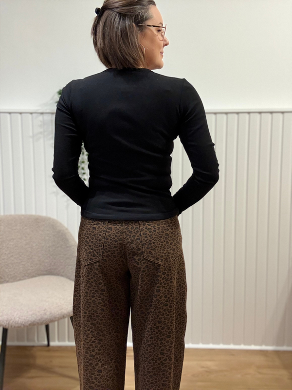 Haut manches longues noir femme Oraije près du corps