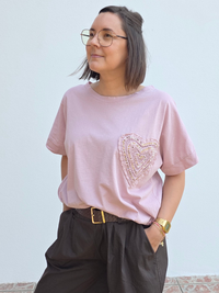 Tee-shirt en coton avec cœur brodé et strass – Taille unique