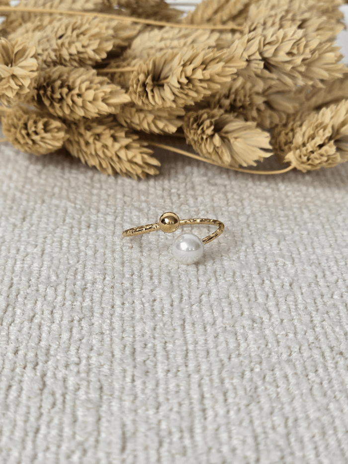 Bague croisée dorée perle & boule