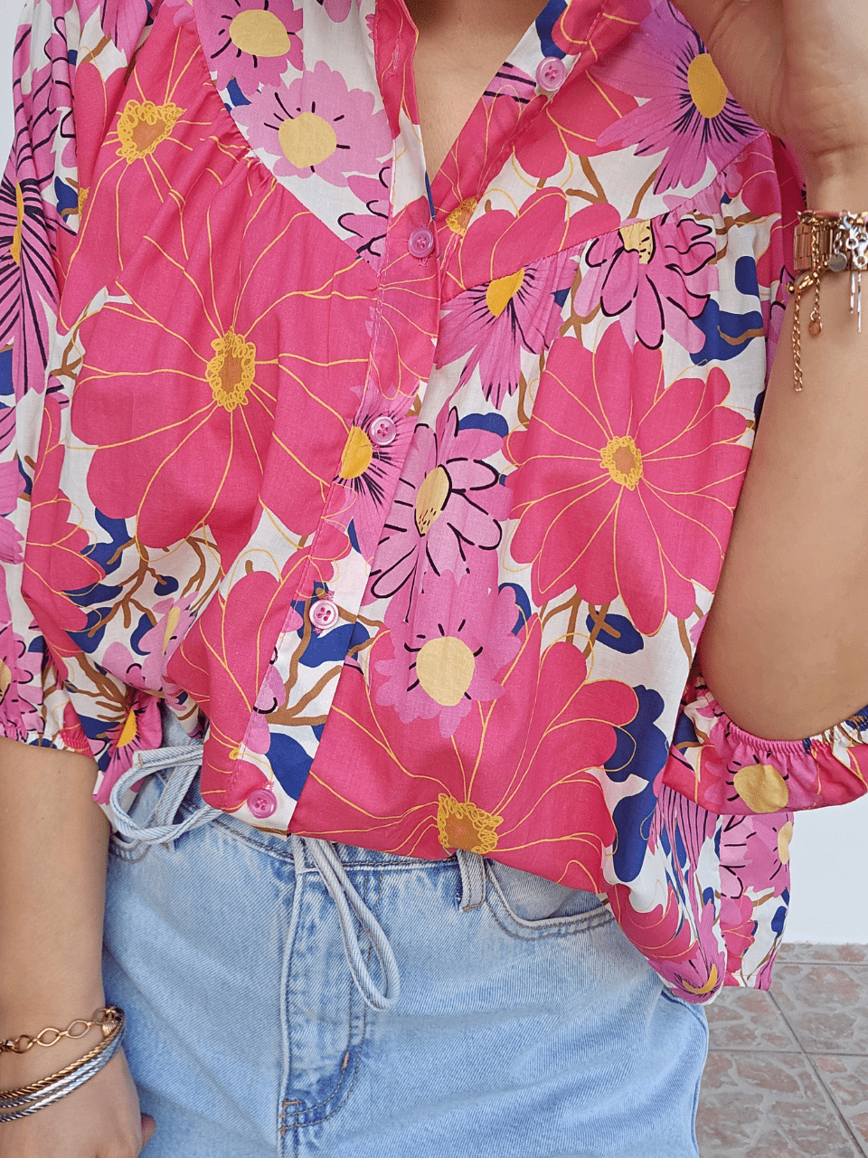 Blouse fleurie fuchsia & jaune – coupe oversize