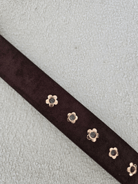 Ceinture marron femme détails dorés – Boucle ronde & motifs marguerite