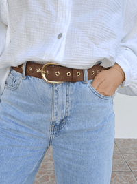 Ceinture marron femme détails dorés – Boucle ronde & motifs marguerite