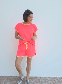 Tee-shirt éponge corail à cœur jaune – Taille unique 36 à 42