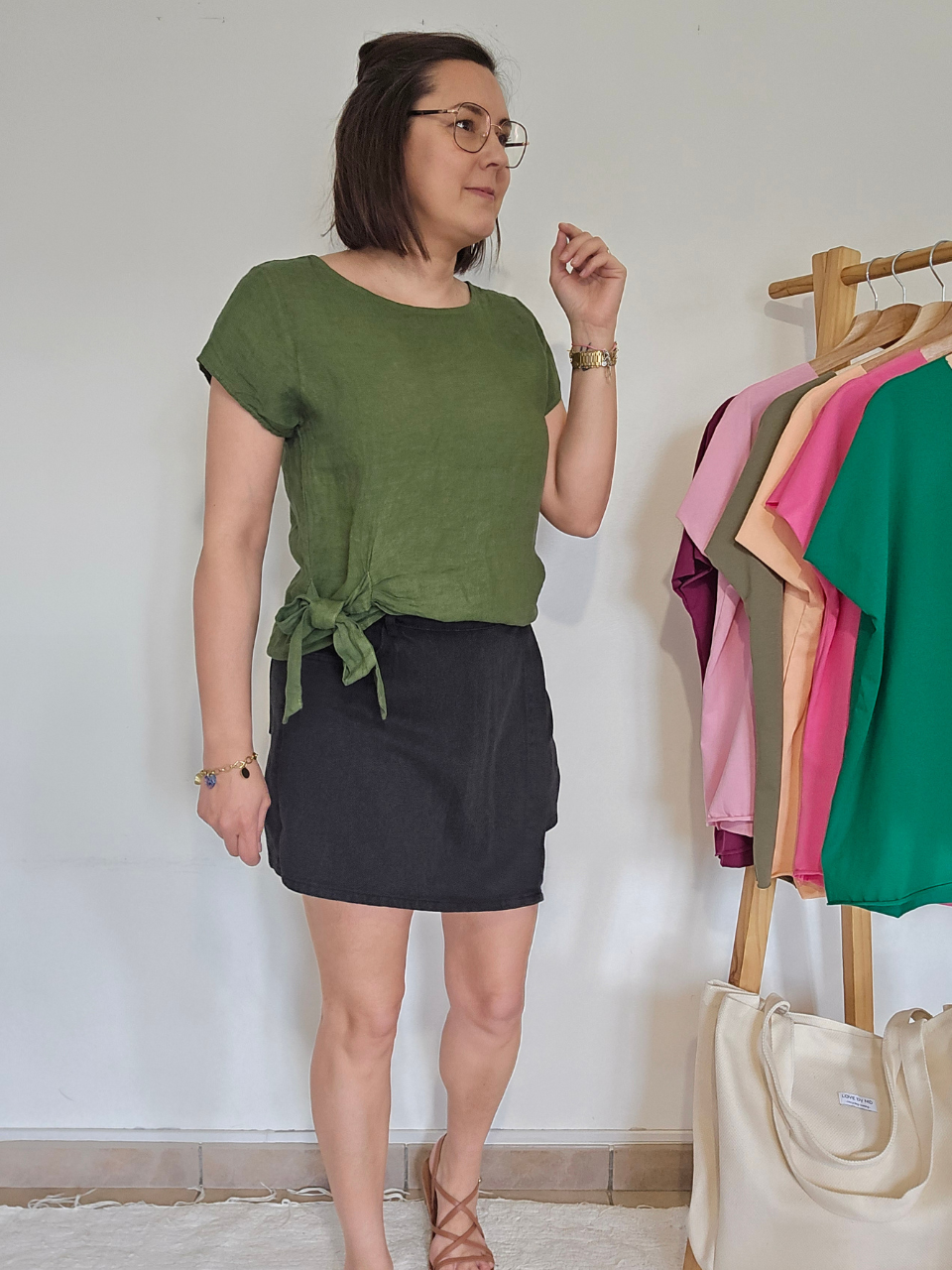 Haut en lin femme avec nœud latéral – Vert ou Terracotta