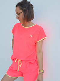 Tee-shirt éponge corail à cœur jaune – Taille unique 36 à 42