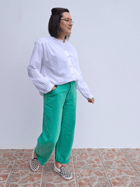 Jean femme coupe barrel vert délavé
