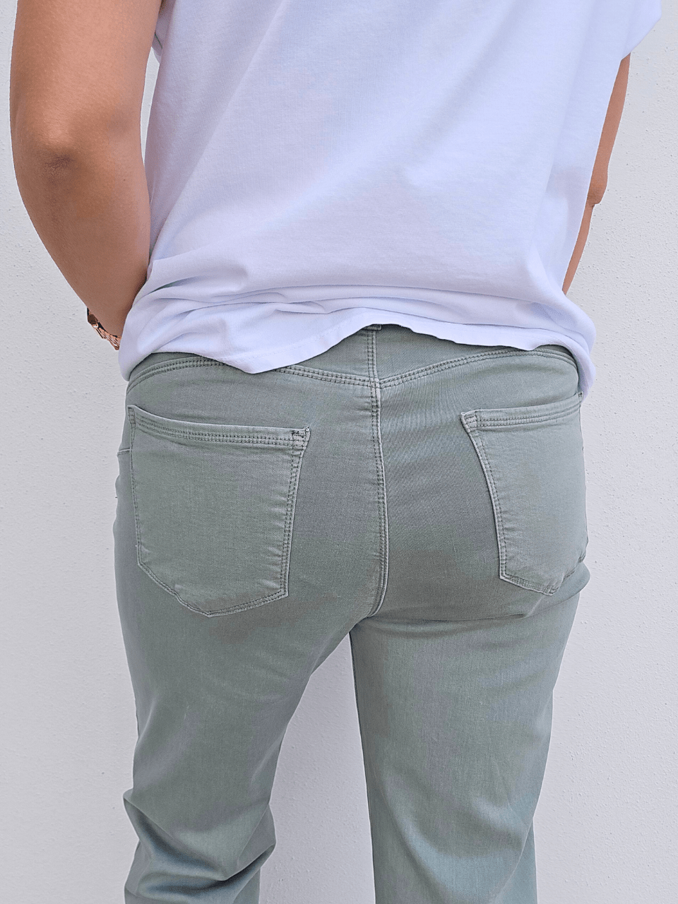Jean femme straight vert sauge