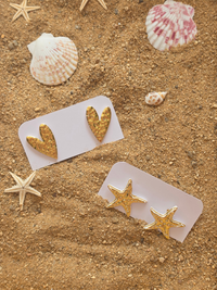 Puces d'oreilles dorées – étoile de mer ou cœur – Petit Trésor