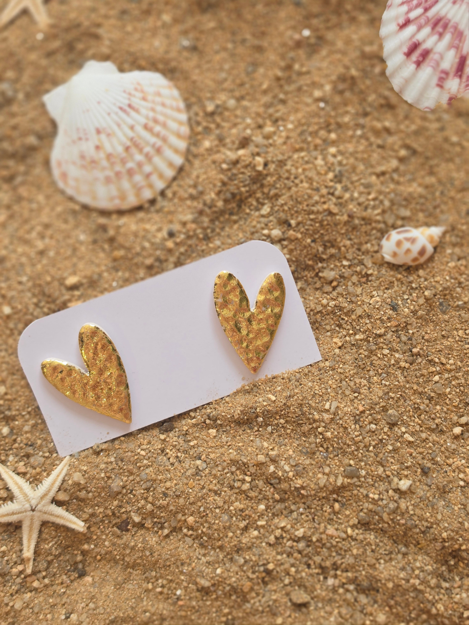 Puces d'oreilles dorées – étoile de mer ou cœur – Petit Trésor