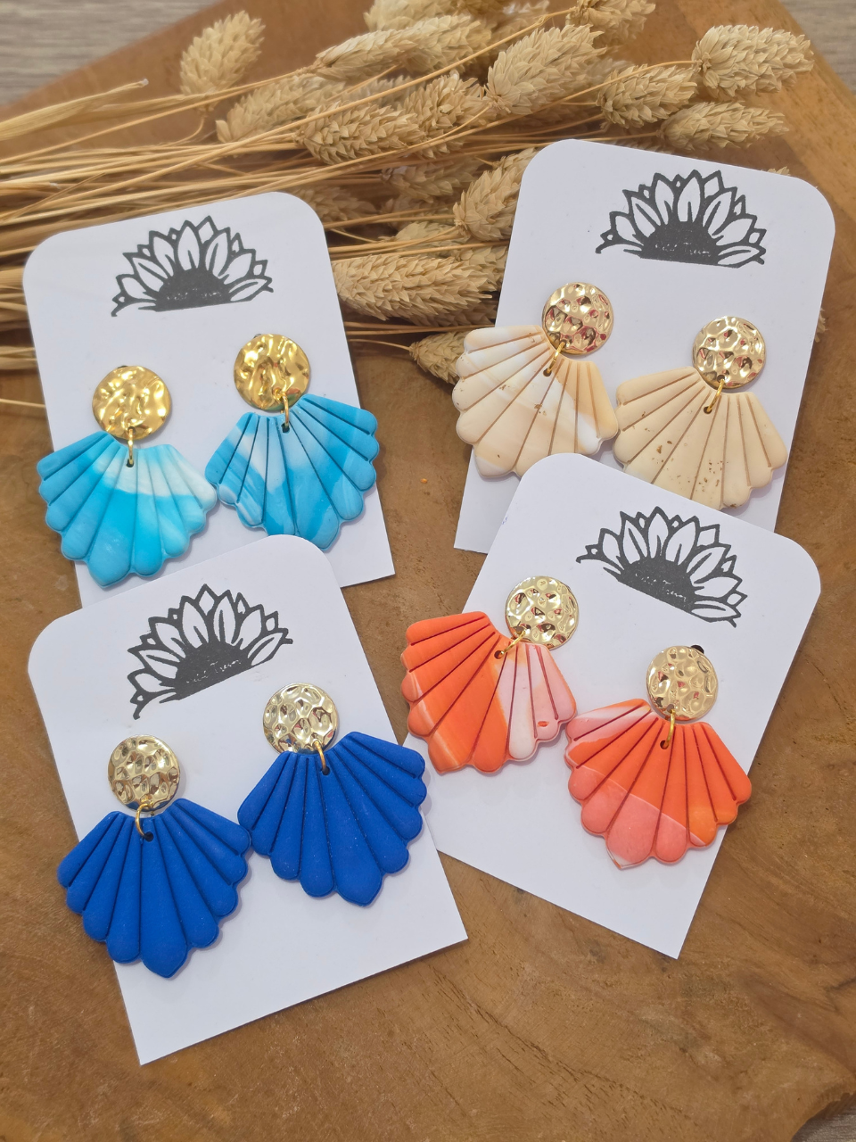 Boucles d'oreilles coquillage artisanales en argile polymère – Petit Trésor