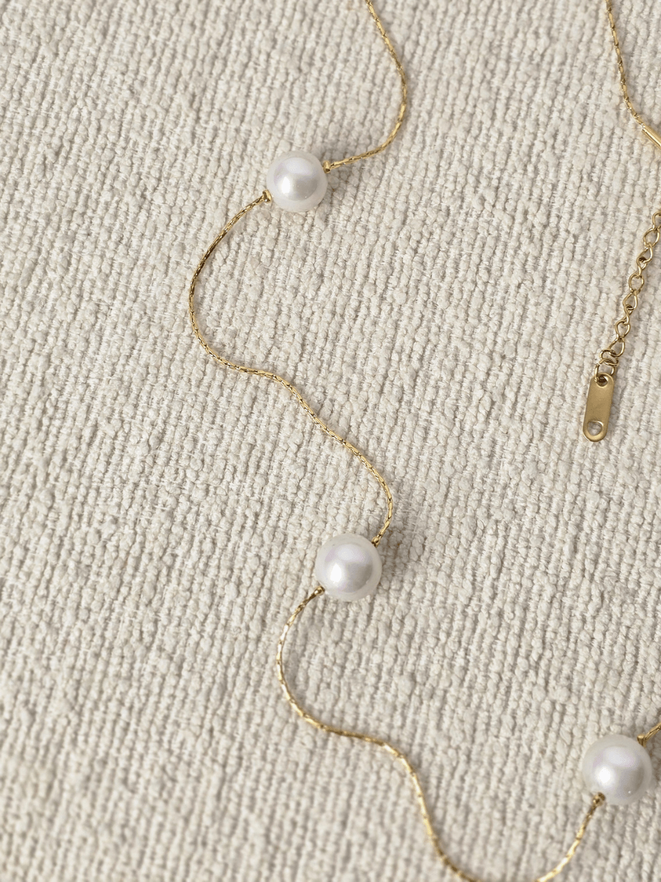 Collier sautoir perles blanches femme – Chaîne dorée élégante acier inoxydable