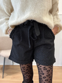 Short noir lurex argenté
