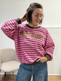 Sweat femme rayé rose et marron Amour – Coupe oversize