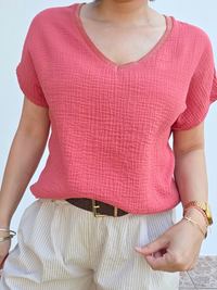 Haut femme en gaze de coton terracotta col V irisé – Taille unique